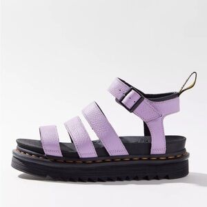 Dr. Martens Blaire Platform Sandal Size 9 BRAND NEW